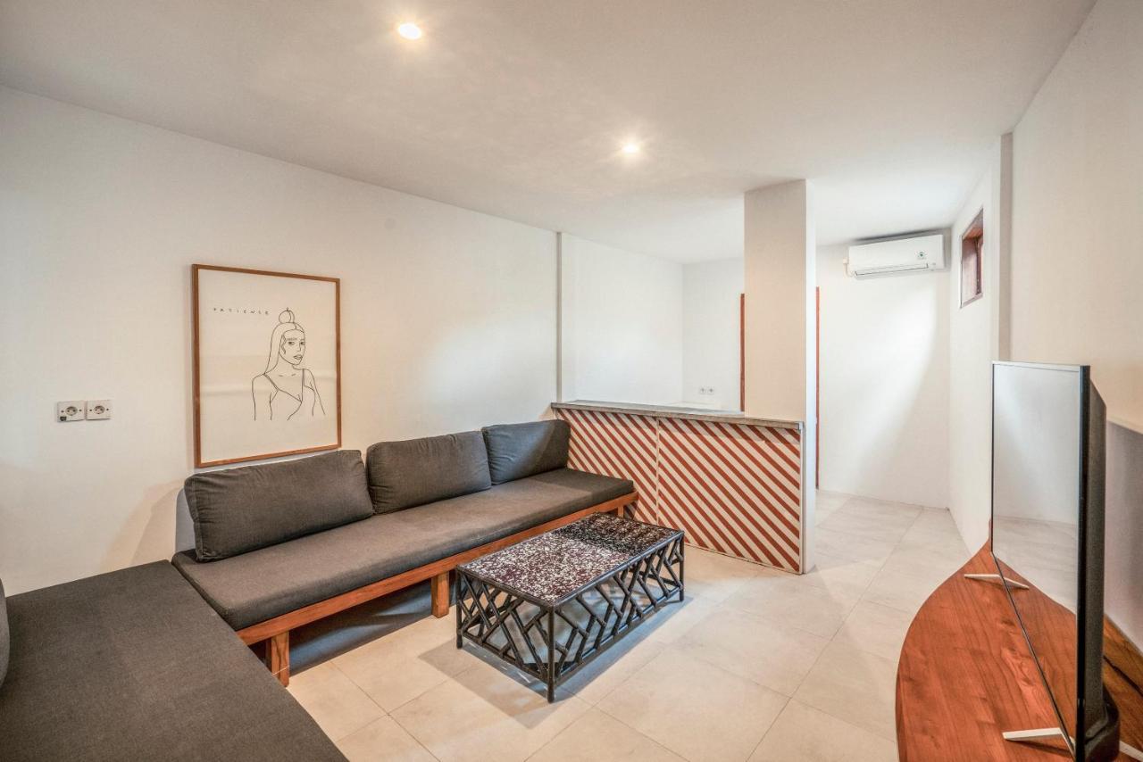 세미냑 Batu Belig Living Managed By Cpm Bali 아파트 외부 사진